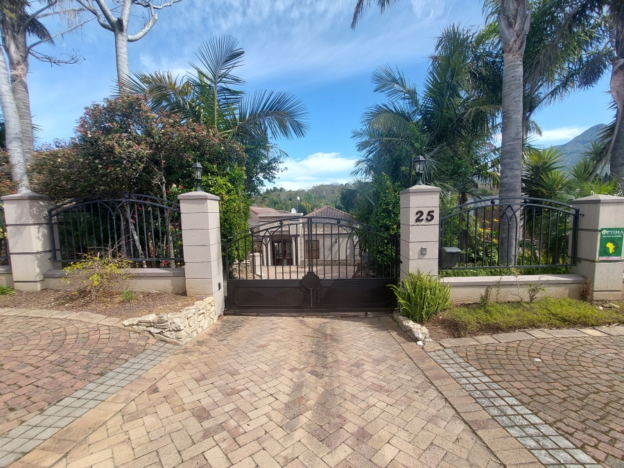 4 Bedroom Property for Sale in Panorama Western Cape